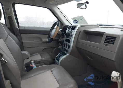 2008 Jeep Patriot Sport z USA, uszkodzony, nr VIN 1J8FT28W78D731754